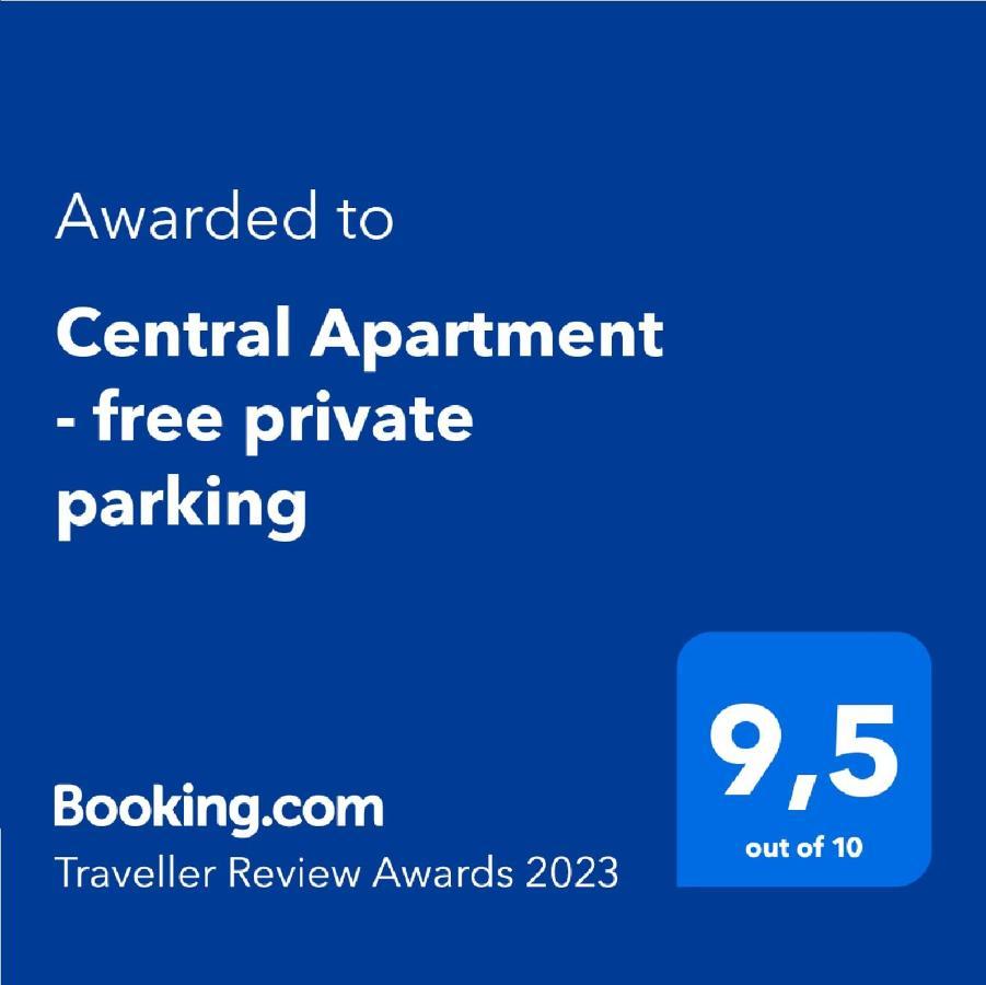 Central Apartment - Free Private Parking 格但斯克 外观 照片